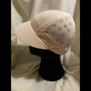 Lululemon Pale Peach Pink Speed Demon Run Hat Cap